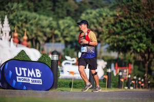 BIB: 218
                            <button type="button" onclick="openModal(22682977)" class="btn btn-primary btn-sm float-right btn-popup" data-toggle="modal" data-target=".modal-high-quality">
                        <i class="fas fa-shopping-cart"></i> Add to Cart
                    </button>
                                            <button type="button" onclick="isThisMe(22682977, true)" class="btn btn-success btn-sm float-right btn-popup btn-isme hidden" data-toggle="tooltip" data-placement="bottom" title="นี่คือรูปของคุณใช่ไหม คลิกที่นี่เพื่อเอาเข้าอัลบั้ม">
                        <i class="fas fa-plus"></i> Add to album
                    </button>
                    <button type="button" onclick="isThisMe(22682977, false)" class="btn btn-warning btn-sm float-right btn-popup btn-isnotme hidden">
                        <i class="fas fa-ban"></i> Remove from album
                    </button>