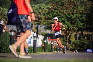 BIB: 1464
                            <button type="button" onclick="openModal(22682132)" class="btn btn-primary btn-sm float-right btn-popup" data-toggle="modal" data-target=".modal-high-quality">
                        <i class="fas fa-shopping-cart"></i> Add to Cart
                    </button>
                                            <button type="button" onclick="isThisMe(22682132, true)" class="btn btn-success btn-sm float-right btn-popup btn-isme hidden" data-toggle="tooltip" data-placement="bottom" title="นี่คือรูปของคุณใช่ไหม คลิกที่นี่เพื่อเอาเข้าอัลบั้ม">
                        <i class="fas fa-plus"></i> Add to album
                    </button>
                    <button type="button" onclick="isThisMe(22682132, false)" class="btn btn-warning btn-sm float-right btn-popup btn-isnotme hidden">
                        <i class="fas fa-ban"></i> Remove from album
                    </button>