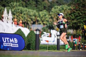 BIB: 188
                            <button type="button" onclick="openModal(22686126)" class="btn btn-primary btn-sm float-right btn-popup" data-toggle="modal" data-target=".modal-high-quality">
                        <i class="fas fa-shopping-cart"></i> Add to Cart
                    </button>
                                            <button type="button" onclick="isThisMe(22686126, true)" class="btn btn-success btn-sm float-right btn-popup btn-isme hidden" data-toggle="tooltip" data-placement="bottom" title="นี่คือรูปของคุณใช่ไหม คลิกที่นี่เพื่อเอาเข้าอัลบั้ม">
                        <i class="fas fa-plus"></i> Add to album
                    </button>
                    <button type="button" onclick="isThisMe(22686126, false)" class="btn btn-warning btn-sm float-right btn-popup btn-isnotme hidden">
                        <i class="fas fa-ban"></i> Remove from album
                    </button>