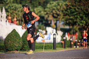 BIB: 1976
                            <button type="button" onclick="openModal(22677578)" class="btn btn-primary btn-sm float-right btn-popup" data-toggle="modal" data-target=".modal-high-quality">
                        <i class="fas fa-shopping-cart"></i> Add to Cart
                    </button>
                                            <button type="button" onclick="isThisMe(22677578, true)" class="btn btn-success btn-sm float-right btn-popup btn-isme hidden" data-toggle="tooltip" data-placement="bottom" title="นี่คือรูปของคุณใช่ไหม คลิกที่นี่เพื่อเอาเข้าอัลบั้ม">
                        <i class="fas fa-plus"></i> Add to album
                    </button>
                    <button type="button" onclick="isThisMe(22677578, false)" class="btn btn-warning btn-sm float-right btn-popup btn-isnotme hidden">
                        <i class="fas fa-ban"></i> Remove from album
                    </button>