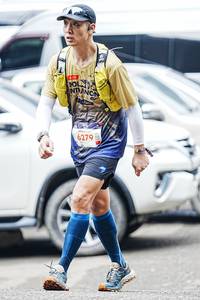 BIB: 201, 241, 6279
                            <button type="button" onclick="openModal(22620115)" class="btn btn-primary btn-sm float-right btn-popup" data-toggle="modal" data-target=".modal-high-quality">
                        <i class="fas fa-shopping-cart"></i> Add to Cart
                    </button>
                                            <button type="button" onclick="isThisMe(22620115, true)" class="btn btn-success btn-sm float-right btn-popup btn-isme hidden" data-toggle="tooltip" data-placement="bottom" title="นี่คือรูปของคุณใช่ไหม คลิกที่นี่เพื่อเอาเข้าอัลบั้ม">
                        <i class="fas fa-plus"></i> Add to album
                    </button>
                    <button type="button" onclick="isThisMe(22620115, false)" class="btn btn-warning btn-sm float-right btn-popup btn-isnotme hidden">
                        <i class="fas fa-ban"></i> Remove from album
                    </button>