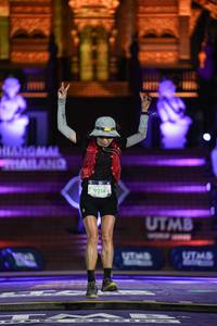 BIB: 9214
                            <button type="button" onclick="openModal(22501082)" class="btn btn-primary btn-sm float-right btn-popup" data-toggle="modal" data-target=".modal-high-quality">
                        <i class="fas fa-shopping-cart"></i> Add to Cart
                    </button>
                                            <button type="button" onclick="isThisMe(22501082, true)" class="btn btn-success btn-sm float-right btn-popup btn-isme hidden" data-toggle="tooltip" data-placement="bottom" title="นี่คือรูปของคุณใช่ไหม คลิกที่นี่เพื่อเอาเข้าอัลบั้ม">
                        <i class="fas fa-plus"></i> Add to album
                    </button>
                    <button type="button" onclick="isThisMe(22501082, false)" class="btn btn-warning btn-sm float-right btn-popup btn-isnotme hidden">
                        <i class="fas fa-ban"></i> Remove from album
                    </button>