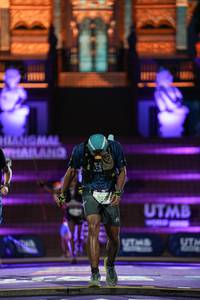 BIB: 907
                            <button type="button" onclick="openModal(22507866)" class="btn btn-primary btn-sm float-right btn-popup" data-toggle="modal" data-target=".modal-high-quality">
                        <i class="fas fa-shopping-cart"></i> Add to Cart
                    </button>
                                            <button type="button" onclick="isThisMe(22507866, true)" class="btn btn-success btn-sm float-right btn-popup btn-isme hidden" data-toggle="tooltip" data-placement="bottom" title="นี่คือรูปของคุณใช่ไหม คลิกที่นี่เพื่อเอาเข้าอัลบั้ม">
                        <i class="fas fa-plus"></i> Add to album
                    </button>
                    <button type="button" onclick="isThisMe(22507866, false)" class="btn btn-warning btn-sm float-right btn-popup btn-isnotme hidden">
                        <i class="fas fa-ban"></i> Remove from album
                    </button>