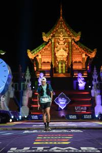 BIB: 1000
                            <button type="button" onclick="openModal(22498869)" class="btn btn-primary btn-sm float-right btn-popup" data-toggle="modal" data-target=".modal-high-quality">
                        <i class="fas fa-shopping-cart"></i> Add to Cart
                    </button>
                                            <button type="button" onclick="isThisMe(22498869, true)" class="btn btn-success btn-sm float-right btn-popup btn-isme hidden" data-toggle="tooltip" data-placement="bottom" title="นี่คือรูปของคุณใช่ไหม คลิกที่นี่เพื่อเอาเข้าอัลบั้ม">
                        <i class="fas fa-plus"></i> Add to album
                    </button>
                    <button type="button" onclick="isThisMe(22498869, false)" class="btn btn-warning btn-sm float-right btn-popup btn-isnotme hidden">
                        <i class="fas fa-ban"></i> Remove from album
                    </button>