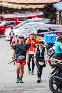 BIB: 6400, 5240, 6264
                            <button type="button" onclick="openModal(22524835)" class="btn btn-primary btn-sm float-right btn-popup" data-toggle="modal" data-target=".modal-high-quality">
                        <i class="fas fa-shopping-cart"></i> Add to Cart
                    </button>
                                            <button type="button" onclick="isThisMe(22524835, true)" class="btn btn-success btn-sm float-right btn-popup btn-isme hidden" data-toggle="tooltip" data-placement="bottom" title="นี่คือรูปของคุณใช่ไหม คลิกที่นี่เพื่อเอาเข้าอัลบั้ม">
                        <i class="fas fa-plus"></i> Add to album
                    </button>
                    <button type="button" onclick="isThisMe(22524835, false)" class="btn btn-warning btn-sm float-right btn-popup btn-isnotme hidden">
                        <i class="fas fa-ban"></i> Remove from album
                    </button>