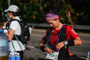 BIB: 100, 9736
                            <button type="button" onclick="openModal(22602725)" class="btn btn-primary btn-sm float-right btn-popup" data-toggle="modal" data-target=".modal-high-quality">
                        <i class="fas fa-shopping-cart"></i> Add to Cart
                    </button>
                                            <button type="button" onclick="isThisMe(22602725, true)" class="btn btn-success btn-sm float-right btn-popup btn-isme hidden" data-toggle="tooltip" data-placement="bottom" title="นี่คือรูปของคุณใช่ไหม คลิกที่นี่เพื่อเอาเข้าอัลบั้ม">
                        <i class="fas fa-plus"></i> Add to album
                    </button>
                    <button type="button" onclick="isThisMe(22602725, false)" class="btn btn-warning btn-sm float-right btn-popup btn-isnotme hidden">
                        <i class="fas fa-ban"></i> Remove from album
                    </button>