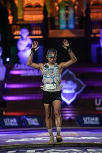 BIB: 246
                            <button type="button" onclick="openModal(22509821)" class="btn btn-primary btn-sm float-right btn-popup" data-toggle="modal" data-target=".modal-high-quality">
                        <i class="fas fa-shopping-cart"></i> Add to Cart
                    </button>
                                            <button type="button" onclick="isThisMe(22509821, true)" class="btn btn-success btn-sm float-right btn-popup btn-isme hidden" data-toggle="tooltip" data-placement="bottom" title="นี่คือรูปของคุณใช่ไหม คลิกที่นี่เพื่อเอาเข้าอัลบั้ม">
                        <i class="fas fa-plus"></i> Add to album
                    </button>
                    <button type="button" onclick="isThisMe(22509821, false)" class="btn btn-warning btn-sm float-right btn-popup btn-isnotme hidden">
                        <i class="fas fa-ban"></i> Remove from album
                    </button>