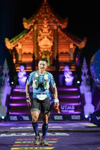 BIB: 9135
                            <button type="button" onclick="openModal(22501267)" class="btn btn-primary btn-sm float-right btn-popup" data-toggle="modal" data-target=".modal-high-quality">
                        <i class="fas fa-shopping-cart"></i> Add to Cart
                    </button>
                                            <button type="button" onclick="isThisMe(22501267, true)" class="btn btn-success btn-sm float-right btn-popup btn-isme hidden" data-toggle="tooltip" data-placement="bottom" title="นี่คือรูปของคุณใช่ไหม คลิกที่นี่เพื่อเอาเข้าอัลบั้ม">
                        <i class="fas fa-plus"></i> Add to album
                    </button>
                    <button type="button" onclick="isThisMe(22501267, false)" class="btn btn-warning btn-sm float-right btn-popup btn-isnotme hidden">
                        <i class="fas fa-ban"></i> Remove from album
                    </button>