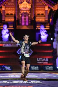 BIB: 3065
                            <button type="button" onclick="openModal(22511386)" class="btn btn-primary btn-sm float-right btn-popup" data-toggle="modal" data-target=".modal-high-quality">
                        <i class="fas fa-shopping-cart"></i> Add to Cart
                    </button>
                                            <button type="button" onclick="isThisMe(22511386, true)" class="btn btn-success btn-sm float-right btn-popup btn-isme hidden" data-toggle="tooltip" data-placement="bottom" title="นี่คือรูปของคุณใช่ไหม คลิกที่นี่เพื่อเอาเข้าอัลบั้ม">
                        <i class="fas fa-plus"></i> Add to album
                    </button>
                    <button type="button" onclick="isThisMe(22511386, false)" class="btn btn-warning btn-sm float-right btn-popup btn-isnotme hidden">
                        <i class="fas fa-ban"></i> Remove from album
                    </button>