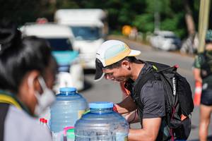 BIB: 
                            <button type="button" onclick="openModal(22606170)" class="btn btn-primary btn-sm float-right btn-popup" data-toggle="modal" data-target=".modal-high-quality">
                        <i class="fas fa-shopping-cart"></i> Add to Cart
                    </button>
                                            <button type="button" onclick="isThisMe(22606170, true)" class="btn btn-success btn-sm float-right btn-popup btn-isme hidden" data-toggle="tooltip" data-placement="bottom" title="นี่คือรูปของคุณใช่ไหม คลิกที่นี่เพื่อเอาเข้าอัลบั้ม">
                        <i class="fas fa-plus"></i> Add to album
                    </button>
                    <button type="button" onclick="isThisMe(22606170, false)" class="btn btn-warning btn-sm float-right btn-popup btn-isnotme hidden">
                        <i class="fas fa-ban"></i> Remove from album
                    </button>