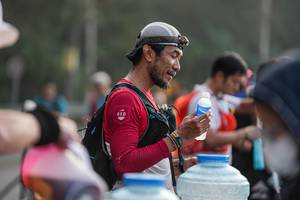 BIB: 322
                            <button type="button" onclick="openModal(22601301)" class="btn btn-primary btn-sm float-right btn-popup" data-toggle="modal" data-target=".modal-high-quality">
                        <i class="fas fa-shopping-cart"></i> Add to Cart
                    </button>
                                            <button type="button" onclick="isThisMe(22601301, true)" class="btn btn-success btn-sm float-right btn-popup btn-isme hidden" data-toggle="tooltip" data-placement="bottom" title="นี่คือรูปของคุณใช่ไหม คลิกที่นี่เพื่อเอาเข้าอัลบั้ม">
                        <i class="fas fa-plus"></i> Add to album
                    </button>
                    <button type="button" onclick="isThisMe(22601301, false)" class="btn btn-warning btn-sm float-right btn-popup btn-isnotme hidden">
                        <i class="fas fa-ban"></i> Remove from album
                    </button>