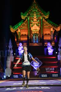 BIB: 9057
                            <button type="button" onclick="openModal(22517139)" class="btn btn-primary btn-sm float-right btn-popup" data-toggle="modal" data-target=".modal-high-quality">
                        <i class="fas fa-shopping-cart"></i> Add to Cart
                    </button>
                                            <button type="button" onclick="isThisMe(22517139, true)" class="btn btn-success btn-sm float-right btn-popup btn-isme hidden" data-toggle="tooltip" data-placement="bottom" title="นี่คือรูปของคุณใช่ไหม คลิกที่นี่เพื่อเอาเข้าอัลบั้ม">
                        <i class="fas fa-plus"></i> Add to album
                    </button>
                    <button type="button" onclick="isThisMe(22517139, false)" class="btn btn-warning btn-sm float-right btn-popup btn-isnotme hidden">
                        <i class="fas fa-ban"></i> Remove from album
                    </button>