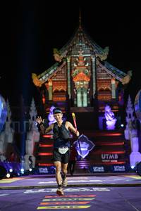 BIB: 9295
                            <button type="button" onclick="openModal(22511237)" class="btn btn-primary btn-sm float-right btn-popup" data-toggle="modal" data-target=".modal-high-quality">
                        <i class="fas fa-shopping-cart"></i> Add to Cart
                    </button>
                                            <button type="button" onclick="isThisMe(22511237, true)" class="btn btn-success btn-sm float-right btn-popup btn-isme hidden" data-toggle="tooltip" data-placement="bottom" title="นี่คือรูปของคุณใช่ไหม คลิกที่นี่เพื่อเอาเข้าอัลบั้ม">
                        <i class="fas fa-plus"></i> Add to album
                    </button>
                    <button type="button" onclick="isThisMe(22511237, false)" class="btn btn-warning btn-sm float-right btn-popup btn-isnotme hidden">
                        <i class="fas fa-ban"></i> Remove from album
                    </button>