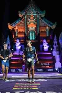 BIB: 150, 907, 
                            <button type="button" onclick="openModal(22507867)" class="btn btn-primary btn-sm float-right btn-popup" data-toggle="modal" data-target=".modal-high-quality">
                        <i class="fas fa-shopping-cart"></i> Add to Cart
                    </button>
                                            <button type="button" onclick="isThisMe(22507867, true)" class="btn btn-success btn-sm float-right btn-popup btn-isme hidden" data-toggle="tooltip" data-placement="bottom" title="นี่คือรูปของคุณใช่ไหม คลิกที่นี่เพื่อเอาเข้าอัลบั้ม">
                        <i class="fas fa-plus"></i> Add to album
                    </button>
                    <button type="button" onclick="isThisMe(22507867, false)" class="btn btn-warning btn-sm float-right btn-popup btn-isnotme hidden">
                        <i class="fas fa-ban"></i> Remove from album
                    </button>