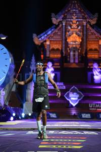 BIB: 075
                            <button type="button" onclick="openModal(22505586)" class="btn btn-primary btn-sm float-right btn-popup" data-toggle="modal" data-target=".modal-high-quality">
                        <i class="fas fa-shopping-cart"></i> Add to Cart
                    </button>
                                            <button type="button" onclick="isThisMe(22505586, true)" class="btn btn-success btn-sm float-right btn-popup btn-isme hidden" data-toggle="tooltip" data-placement="bottom" title="นี่คือรูปของคุณใช่ไหม คลิกที่นี่เพื่อเอาเข้าอัลบั้ม">
                        <i class="fas fa-plus"></i> Add to album
                    </button>
                    <button type="button" onclick="isThisMe(22505586, false)" class="btn btn-warning btn-sm float-right btn-popup btn-isnotme hidden">
                        <i class="fas fa-ban"></i> Remove from album
                    </button>