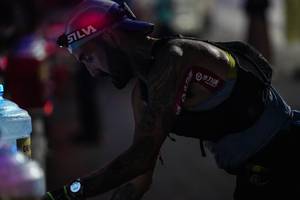 BIB: 1600
                            <button type="button" onclick="openModal(22594677)" class="btn btn-primary btn-sm float-right btn-popup" data-toggle="modal" data-target=".modal-high-quality">
                        <i class="fas fa-shopping-cart"></i> Add to Cart
                    </button>
                                            <button type="button" onclick="isThisMe(22594677, true)" class="btn btn-success btn-sm float-right btn-popup btn-isme hidden" data-toggle="tooltip" data-placement="bottom" title="นี่คือรูปของคุณใช่ไหม คลิกที่นี่เพื่อเอาเข้าอัลบั้ม">
                        <i class="fas fa-plus"></i> Add to album
                    </button>
                    <button type="button" onclick="isThisMe(22594677, false)" class="btn btn-warning btn-sm float-right btn-popup btn-isnotme hidden">
                        <i class="fas fa-ban"></i> Remove from album
                    </button>