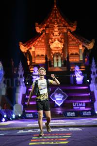 BIB: 
                            <button type="button" onclick="openModal(22507085)" class="btn btn-primary btn-sm float-right btn-popup" data-toggle="modal" data-target=".modal-high-quality">
                        <i class="fas fa-shopping-cart"></i> Add to Cart
                    </button>
                                            <button type="button" onclick="isThisMe(22507085, true)" class="btn btn-success btn-sm float-right btn-popup btn-isme hidden" data-toggle="tooltip" data-placement="bottom" title="นี่คือรูปของคุณใช่ไหม คลิกที่นี่เพื่อเอาเข้าอัลบั้ม">
                        <i class="fas fa-plus"></i> Add to album
                    </button>
                    <button type="button" onclick="isThisMe(22507085, false)" class="btn btn-warning btn-sm float-right btn-popup btn-isnotme hidden">
                        <i class="fas fa-ban"></i> Remove from album
                    </button>