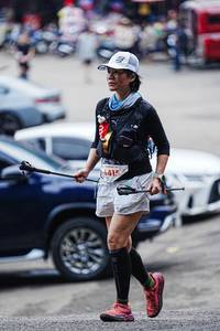 BIB: 6415
                            <button type="button" onclick="openModal(22522107)" class="btn btn-primary btn-sm float-right btn-popup" data-toggle="modal" data-target=".modal-high-quality">
                        <i class="fas fa-shopping-cart"></i> Add to Cart
                    </button>
                                            <button type="button" onclick="isThisMe(22522107, true)" class="btn btn-success btn-sm float-right btn-popup btn-isme hidden" data-toggle="tooltip" data-placement="bottom" title="นี่คือรูปของคุณใช่ไหม คลิกที่นี่เพื่อเอาเข้าอัลบั้ม">
                        <i class="fas fa-plus"></i> Add to album
                    </button>
                    <button type="button" onclick="isThisMe(22522107, false)" class="btn btn-warning btn-sm float-right btn-popup btn-isnotme hidden">
                        <i class="fas fa-ban"></i> Remove from album
                    </button>