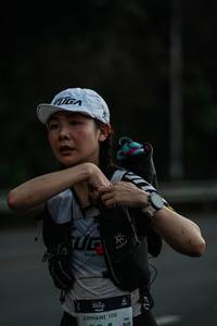 BIB: 100
                            <button type="button" onclick="openModal(22596137)" class="btn btn-primary btn-sm float-right btn-popup" data-toggle="modal" data-target=".modal-high-quality">
                        <i class="fas fa-shopping-cart"></i> Add to Cart
                    </button>
                                            <button type="button" onclick="isThisMe(22596137, true)" class="btn btn-success btn-sm float-right btn-popup btn-isme hidden" data-toggle="tooltip" data-placement="bottom" title="นี่คือรูปของคุณใช่ไหม คลิกที่นี่เพื่อเอาเข้าอัลบั้ม">
                        <i class="fas fa-plus"></i> Add to album
                    </button>
                    <button type="button" onclick="isThisMe(22596137, false)" class="btn btn-warning btn-sm float-right btn-popup btn-isnotme hidden">
                        <i class="fas fa-ban"></i> Remove from album
                    </button>