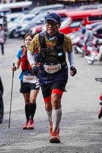 BIB: 0909, 6169
                            <button type="button" onclick="openModal(22529605)" class="btn btn-primary btn-sm float-right btn-popup" data-toggle="modal" data-target=".modal-high-quality">
                        <i class="fas fa-shopping-cart"></i> Add to Cart
                    </button>
                                            <button type="button" onclick="isThisMe(22529605, true)" class="btn btn-success btn-sm float-right btn-popup btn-isme hidden" data-toggle="tooltip" data-placement="bottom" title="นี่คือรูปของคุณใช่ไหม คลิกที่นี่เพื่อเอาเข้าอัลบั้ม">
                        <i class="fas fa-plus"></i> Add to album
                    </button>
                    <button type="button" onclick="isThisMe(22529605, false)" class="btn btn-warning btn-sm float-right btn-popup btn-isnotme hidden">
                        <i class="fas fa-ban"></i> Remove from album
                    </button>