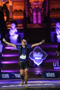 BIB: 9118
                            <button type="button" onclick="openModal(22502267)" class="btn btn-primary btn-sm float-right btn-popup" data-toggle="modal" data-target=".modal-high-quality">
                        <i class="fas fa-shopping-cart"></i> Add to Cart
                    </button>
                                            <button type="button" onclick="isThisMe(22502267, true)" class="btn btn-success btn-sm float-right btn-popup btn-isme hidden" data-toggle="tooltip" data-placement="bottom" title="นี่คือรูปของคุณใช่ไหม คลิกที่นี่เพื่อเอาเข้าอัลบั้ม">
                        <i class="fas fa-plus"></i> Add to album
                    </button>
                    <button type="button" onclick="isThisMe(22502267, false)" class="btn btn-warning btn-sm float-right btn-popup btn-isnotme hidden">
                        <i class="fas fa-ban"></i> Remove from album
                    </button>