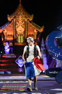 BIB: 
                            <button type="button" onclick="openModal(22506391)" class="btn btn-primary btn-sm float-right btn-popup" data-toggle="modal" data-target=".modal-high-quality">
                        <i class="fas fa-shopping-cart"></i> Add to Cart
                    </button>
                                            <button type="button" onclick="isThisMe(22506391, true)" class="btn btn-success btn-sm float-right btn-popup btn-isme hidden" data-toggle="tooltip" data-placement="bottom" title="นี่คือรูปของคุณใช่ไหม คลิกที่นี่เพื่อเอาเข้าอัลบั้ม">
                        <i class="fas fa-plus"></i> Add to album
                    </button>
                    <button type="button" onclick="isThisMe(22506391, false)" class="btn btn-warning btn-sm float-right btn-popup btn-isnotme hidden">
                        <i class="fas fa-ban"></i> Remove from album
                    </button>