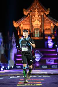 BIB: 9405
                            <button type="button" onclick="openModal(22500084)" class="btn btn-primary btn-sm float-right btn-popup" data-toggle="modal" data-target=".modal-high-quality">
                        <i class="fas fa-shopping-cart"></i> Add to Cart
                    </button>
                                            <button type="button" onclick="isThisMe(22500084, true)" class="btn btn-success btn-sm float-right btn-popup btn-isme hidden" data-toggle="tooltip" data-placement="bottom" title="นี่คือรูปของคุณใช่ไหม คลิกที่นี่เพื่อเอาเข้าอัลบั้ม">
                        <i class="fas fa-plus"></i> Add to album
                    </button>
                    <button type="button" onclick="isThisMe(22500084, false)" class="btn btn-warning btn-sm float-right btn-popup btn-isnotme hidden">
                        <i class="fas fa-ban"></i> Remove from album
                    </button>