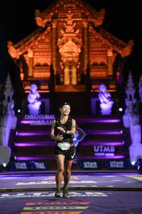 BIB: 334, 19555
                            <button type="button" onclick="openModal(22516786)" class="btn btn-primary btn-sm float-right btn-popup" data-toggle="modal" data-target=".modal-high-quality">
                        <i class="fas fa-shopping-cart"></i> Add to Cart
                    </button>
                                            <button type="button" onclick="isThisMe(22516786, true)" class="btn btn-success btn-sm float-right btn-popup btn-isme hidden" data-toggle="tooltip" data-placement="bottom" title="นี่คือรูปของคุณใช่ไหม คลิกที่นี่เพื่อเอาเข้าอัลบั้ม">
                        <i class="fas fa-plus"></i> Add to album
                    </button>
                    <button type="button" onclick="isThisMe(22516786, false)" class="btn btn-warning btn-sm float-right btn-popup btn-isnotme hidden">
                        <i class="fas fa-ban"></i> Remove from album
                    </button>