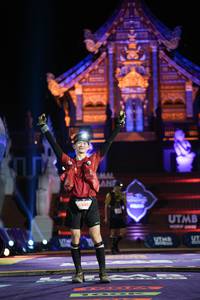 BIB: 6233
                            <button type="button" onclick="openModal(22501811)" class="btn btn-primary btn-sm float-right btn-popup" data-toggle="modal" data-target=".modal-high-quality">
                        <i class="fas fa-shopping-cart"></i> Add to Cart
                    </button>
                                            <button type="button" onclick="isThisMe(22501811, true)" class="btn btn-success btn-sm float-right btn-popup btn-isme hidden" data-toggle="tooltip" data-placement="bottom" title="นี่คือรูปของคุณใช่ไหม คลิกที่นี่เพื่อเอาเข้าอัลบั้ม">
                        <i class="fas fa-plus"></i> Add to album
                    </button>
                    <button type="button" onclick="isThisMe(22501811, false)" class="btn btn-warning btn-sm float-right btn-popup btn-isnotme hidden">
                        <i class="fas fa-ban"></i> Remove from album
                    </button>