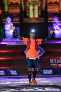 BIB: 815
                            <button type="button" onclick="openModal(22509906)" class="btn btn-primary btn-sm float-right btn-popup" data-toggle="modal" data-target=".modal-high-quality">
                        <i class="fas fa-shopping-cart"></i> Add to Cart
                    </button>
                                            <button type="button" onclick="isThisMe(22509906, true)" class="btn btn-success btn-sm float-right btn-popup btn-isme hidden" data-toggle="tooltip" data-placement="bottom" title="นี่คือรูปของคุณใช่ไหม คลิกที่นี่เพื่อเอาเข้าอัลบั้ม">
                        <i class="fas fa-plus"></i> Add to album
                    </button>
                    <button type="button" onclick="isThisMe(22509906, false)" class="btn btn-warning btn-sm float-right btn-popup btn-isnotme hidden">
                        <i class="fas fa-ban"></i> Remove from album
                    </button>