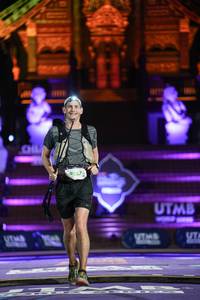 BIB: 90872, 1115
                            <button type="button" onclick="openModal(22502936)" class="btn btn-primary btn-sm float-right btn-popup" data-toggle="modal" data-target=".modal-high-quality">
                        <i class="fas fa-shopping-cart"></i> Add to Cart
                    </button>
                                            <button type="button" onclick="isThisMe(22502936, true)" class="btn btn-success btn-sm float-right btn-popup btn-isme hidden" data-toggle="tooltip" data-placement="bottom" title="นี่คือรูปของคุณใช่ไหม คลิกที่นี่เพื่อเอาเข้าอัลบั้ม">
                        <i class="fas fa-plus"></i> Add to album
                    </button>
                    <button type="button" onclick="isThisMe(22502936, false)" class="btn btn-warning btn-sm float-right btn-popup btn-isnotme hidden">
                        <i class="fas fa-ban"></i> Remove from album
                    </button>