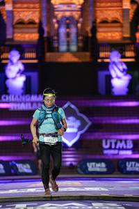 BIB: 9730, 1815
                            <button type="button" onclick="openModal(22503143)" class="btn btn-primary btn-sm float-right btn-popup" data-toggle="modal" data-target=".modal-high-quality">
                        <i class="fas fa-shopping-cart"></i> Add to Cart
                    </button>
                                            <button type="button" onclick="isThisMe(22503143, true)" class="btn btn-success btn-sm float-right btn-popup btn-isme hidden" data-toggle="tooltip" data-placement="bottom" title="นี่คือรูปของคุณใช่ไหม คลิกที่นี่เพื่อเอาเข้าอัลบั้ม">
                        <i class="fas fa-plus"></i> Add to album
                    </button>
                    <button type="button" onclick="isThisMe(22503143, false)" class="btn btn-warning btn-sm float-right btn-popup btn-isnotme hidden">
                        <i class="fas fa-ban"></i> Remove from album
                    </button>