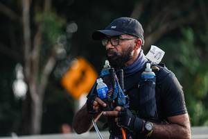 BIB: 0556
                            <button type="button" onclick="openModal(22602294)" class="btn btn-primary btn-sm float-right btn-popup" data-toggle="modal" data-target=".modal-high-quality">
                        <i class="fas fa-shopping-cart"></i> Add to Cart
                    </button>
                                            <button type="button" onclick="isThisMe(22602294, true)" class="btn btn-success btn-sm float-right btn-popup btn-isme hidden" data-toggle="tooltip" data-placement="bottom" title="นี่คือรูปของคุณใช่ไหม คลิกที่นี่เพื่อเอาเข้าอัลบั้ม">
                        <i class="fas fa-plus"></i> Add to album
                    </button>
                    <button type="button" onclick="isThisMe(22602294, false)" class="btn btn-warning btn-sm float-right btn-popup btn-isnotme hidden">
                        <i class="fas fa-ban"></i> Remove from album
                    </button>