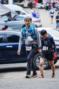 BIB: 6176
                            <button type="button" onclick="openModal(22522527)" class="btn btn-primary btn-sm float-right btn-popup" data-toggle="modal" data-target=".modal-high-quality">
                        <i class="fas fa-shopping-cart"></i> Add to Cart
                    </button>
                                            <button type="button" onclick="isThisMe(22522527, true)" class="btn btn-success btn-sm float-right btn-popup btn-isme hidden" data-toggle="tooltip" data-placement="bottom" title="นี่คือรูปของคุณใช่ไหม คลิกที่นี่เพื่อเอาเข้าอัลบั้ม">
                        <i class="fas fa-plus"></i> Add to album
                    </button>
                    <button type="button" onclick="isThisMe(22522527, false)" class="btn btn-warning btn-sm float-right btn-popup btn-isnotme hidden">
                        <i class="fas fa-ban"></i> Remove from album
                    </button>