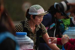 BIB: 
                            <button type="button" onclick="openModal(22600953)" class="btn btn-primary btn-sm float-right btn-popup" data-toggle="modal" data-target=".modal-high-quality">
                        <i class="fas fa-shopping-cart"></i> Add to Cart
                    </button>
                                            <button type="button" onclick="isThisMe(22600953, true)" class="btn btn-success btn-sm float-right btn-popup btn-isme hidden" data-toggle="tooltip" data-placement="bottom" title="นี่คือรูปของคุณใช่ไหม คลิกที่นี่เพื่อเอาเข้าอัลบั้ม">
                        <i class="fas fa-plus"></i> Add to album
                    </button>
                    <button type="button" onclick="isThisMe(22600953, false)" class="btn btn-warning btn-sm float-right btn-popup btn-isnotme hidden">
                        <i class="fas fa-ban"></i> Remove from album
                    </button>