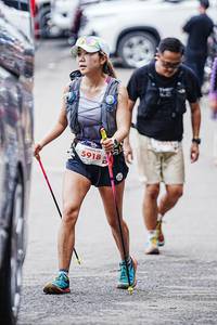 BIB: 5918
                            <button type="button" onclick="openModal(22623097)" class="btn btn-primary btn-sm float-right btn-popup" data-toggle="modal" data-target=".modal-high-quality">
                        <i class="fas fa-shopping-cart"></i> Add to Cart
                    </button>
                                            <button type="button" onclick="isThisMe(22623097, true)" class="btn btn-success btn-sm float-right btn-popup btn-isme hidden" data-toggle="tooltip" data-placement="bottom" title="นี่คือรูปของคุณใช่ไหม คลิกที่นี่เพื่อเอาเข้าอัลบั้ม">
                        <i class="fas fa-plus"></i> Add to album
                    </button>
                    <button type="button" onclick="isThisMe(22623097, false)" class="btn btn-warning btn-sm float-right btn-popup btn-isnotme hidden">
                        <i class="fas fa-ban"></i> Remove from album
                    </button>