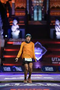 BIB: 904, 9222
                            <button type="button" onclick="openModal(22497192)" class="btn btn-primary btn-sm float-right btn-popup" data-toggle="modal" data-target=".modal-high-quality">
                        <i class="fas fa-shopping-cart"></i> Add to Cart
                    </button>
                                            <button type="button" onclick="isThisMe(22497192, true)" class="btn btn-success btn-sm float-right btn-popup btn-isme hidden" data-toggle="tooltip" data-placement="bottom" title="นี่คือรูปของคุณใช่ไหม คลิกที่นี่เพื่อเอาเข้าอัลบั้ม">
                        <i class="fas fa-plus"></i> Add to album
                    </button>
                    <button type="button" onclick="isThisMe(22497192, false)" class="btn btn-warning btn-sm float-right btn-popup btn-isnotme hidden">
                        <i class="fas fa-ban"></i> Remove from album
                    </button>