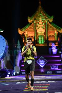 BIB: 285
                            <button type="button" onclick="openModal(22509436)" class="btn btn-primary btn-sm float-right btn-popup" data-toggle="modal" data-target=".modal-high-quality">
                        <i class="fas fa-shopping-cart"></i> Add to Cart
                    </button>
                                            <button type="button" onclick="isThisMe(22509436, true)" class="btn btn-success btn-sm float-right btn-popup btn-isme hidden" data-toggle="tooltip" data-placement="bottom" title="นี่คือรูปของคุณใช่ไหม คลิกที่นี่เพื่อเอาเข้าอัลบั้ม">
                        <i class="fas fa-plus"></i> Add to album
                    </button>
                    <button type="button" onclick="isThisMe(22509436, false)" class="btn btn-warning btn-sm float-right btn-popup btn-isnotme hidden">
                        <i class="fas fa-ban"></i> Remove from album
                    </button>