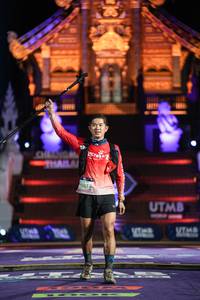 BIB: 061
                            <button type="button" onclick="openModal(22499661)" class="btn btn-primary btn-sm float-right btn-popup" data-toggle="modal" data-target=".modal-high-quality">
                        <i class="fas fa-shopping-cart"></i> Add to Cart
                    </button>
                                            <button type="button" onclick="isThisMe(22499661, true)" class="btn btn-success btn-sm float-right btn-popup btn-isme hidden" data-toggle="tooltip" data-placement="bottom" title="นี่คือรูปของคุณใช่ไหม คลิกที่นี่เพื่อเอาเข้าอัลบั้ม">
                        <i class="fas fa-plus"></i> Add to album
                    </button>
                    <button type="button" onclick="isThisMe(22499661, false)" class="btn btn-warning btn-sm float-right btn-popup btn-isnotme hidden">
                        <i class="fas fa-ban"></i> Remove from album
                    </button>