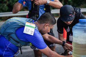 BIB: 5381
                            <button type="button" onclick="openModal(22605590)" class="btn btn-primary btn-sm float-right btn-popup" data-toggle="modal" data-target=".modal-high-quality">
                        <i class="fas fa-shopping-cart"></i> Add to Cart
                    </button>
                                            <button type="button" onclick="isThisMe(22605590, true)" class="btn btn-success btn-sm float-right btn-popup btn-isme hidden" data-toggle="tooltip" data-placement="bottom" title="นี่คือรูปของคุณใช่ไหม คลิกที่นี่เพื่อเอาเข้าอัลบั้ม">
                        <i class="fas fa-plus"></i> Add to album
                    </button>
                    <button type="button" onclick="isThisMe(22605590, false)" class="btn btn-warning btn-sm float-right btn-popup btn-isnotme hidden">
                        <i class="fas fa-ban"></i> Remove from album
                    </button>