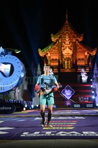 BIB: 100
                            <button type="button" onclick="openModal(22497012)" class="btn btn-primary btn-sm float-right btn-popup" data-toggle="modal" data-target=".modal-high-quality">
                        <i class="fas fa-shopping-cart"></i> Add to Cart
                    </button>
                                            <button type="button" onclick="isThisMe(22497012, true)" class="btn btn-success btn-sm float-right btn-popup btn-isme hidden" data-toggle="tooltip" data-placement="bottom" title="นี่คือรูปของคุณใช่ไหม คลิกที่นี่เพื่อเอาเข้าอัลบั้ม">
                        <i class="fas fa-plus"></i> Add to album
                    </button>
                    <button type="button" onclick="isThisMe(22497012, false)" class="btn btn-warning btn-sm float-right btn-popup btn-isnotme hidden">
                        <i class="fas fa-ban"></i> Remove from album
                    </button>