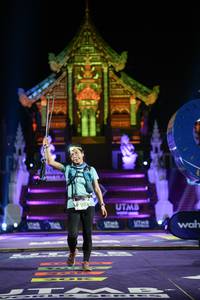 BIB: 700
                            <button type="button" onclick="openModal(22502992)" class="btn btn-primary btn-sm float-right btn-popup" data-toggle="modal" data-target=".modal-high-quality">
                        <i class="fas fa-shopping-cart"></i> Add to Cart
                    </button>
                                            <button type="button" onclick="isThisMe(22502992, true)" class="btn btn-success btn-sm float-right btn-popup btn-isme hidden" data-toggle="tooltip" data-placement="bottom" title="นี่คือรูปของคุณใช่ไหม คลิกที่นี่เพื่อเอาเข้าอัลบั้ม">
                        <i class="fas fa-plus"></i> Add to album
                    </button>
                    <button type="button" onclick="isThisMe(22502992, false)" class="btn btn-warning btn-sm float-right btn-popup btn-isnotme hidden">
                        <i class="fas fa-ban"></i> Remove from album
                    </button>