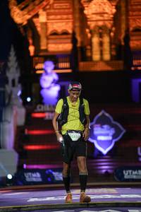 BIB: 911, 285, 1869
                            <button type="button" onclick="openModal(22509571)" class="btn btn-primary btn-sm float-right btn-popup" data-toggle="modal" data-target=".modal-high-quality">
                        <i class="fas fa-shopping-cart"></i> Add to Cart
                    </button>
                                            <button type="button" onclick="isThisMe(22509571, true)" class="btn btn-success btn-sm float-right btn-popup btn-isme hidden" data-toggle="tooltip" data-placement="bottom" title="นี่คือรูปของคุณใช่ไหม คลิกที่นี่เพื่อเอาเข้าอัลบั้ม">
                        <i class="fas fa-plus"></i> Add to album
                    </button>
                    <button type="button" onclick="isThisMe(22509571, false)" class="btn btn-warning btn-sm float-right btn-popup btn-isnotme hidden">
                        <i class="fas fa-ban"></i> Remove from album
                    </button>