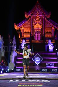 BIB: 9103
                            <button type="button" onclick="openModal(22516499)" class="btn btn-primary btn-sm float-right btn-popup" data-toggle="modal" data-target=".modal-high-quality">
                        <i class="fas fa-shopping-cart"></i> Add to Cart
                    </button>
                                            <button type="button" onclick="isThisMe(22516499, true)" class="btn btn-success btn-sm float-right btn-popup btn-isme hidden" data-toggle="tooltip" data-placement="bottom" title="นี่คือรูปของคุณใช่ไหม คลิกที่นี่เพื่อเอาเข้าอัลบั้ม">
                        <i class="fas fa-plus"></i> Add to album
                    </button>
                    <button type="button" onclick="isThisMe(22516499, false)" class="btn btn-warning btn-sm float-right btn-popup btn-isnotme hidden">
                        <i class="fas fa-ban"></i> Remove from album
                    </button>