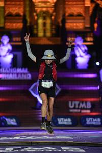 BIB: 9214
                            <button type="button" onclick="openModal(22501090)" class="btn btn-primary btn-sm float-right btn-popup" data-toggle="modal" data-target=".modal-high-quality">
                        <i class="fas fa-shopping-cart"></i> Add to Cart
                    </button>
                                            <button type="button" onclick="isThisMe(22501090, true)" class="btn btn-success btn-sm float-right btn-popup btn-isme hidden" data-toggle="tooltip" data-placement="bottom" title="นี่คือรูปของคุณใช่ไหม คลิกที่นี่เพื่อเอาเข้าอัลบั้ม">
                        <i class="fas fa-plus"></i> Add to album
                    </button>
                    <button type="button" onclick="isThisMe(22501090, false)" class="btn btn-warning btn-sm float-right btn-popup btn-isnotme hidden">
                        <i class="fas fa-ban"></i> Remove from album
                    </button>