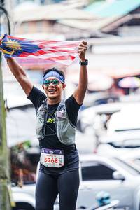 BIB: 5268, 8721
                            <button type="button" onclick="openModal(22613997)" class="btn btn-primary btn-sm float-right btn-popup" data-toggle="modal" data-target=".modal-high-quality">
                        <i class="fas fa-shopping-cart"></i> Add to Cart
                    </button>
                                            <button type="button" onclick="isThisMe(22613997, true)" class="btn btn-success btn-sm float-right btn-popup btn-isme hidden" data-toggle="tooltip" data-placement="bottom" title="นี่คือรูปของคุณใช่ไหม คลิกที่นี่เพื่อเอาเข้าอัลบั้ม">
                        <i class="fas fa-plus"></i> Add to album
                    </button>
                    <button type="button" onclick="isThisMe(22613997, false)" class="btn btn-warning btn-sm float-right btn-popup btn-isnotme hidden">
                        <i class="fas fa-ban"></i> Remove from album
                    </button>