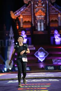 BIB: 112
                            <button type="button" onclick="openModal(22504440)" class="btn btn-primary btn-sm float-right btn-popup" data-toggle="modal" data-target=".modal-high-quality">
                        <i class="fas fa-shopping-cart"></i> Add to Cart
                    </button>
                                            <button type="button" onclick="isThisMe(22504440, true)" class="btn btn-success btn-sm float-right btn-popup btn-isme hidden" data-toggle="tooltip" data-placement="bottom" title="นี่คือรูปของคุณใช่ไหม คลิกที่นี่เพื่อเอาเข้าอัลบั้ม">
                        <i class="fas fa-plus"></i> Add to album
                    </button>
                    <button type="button" onclick="isThisMe(22504440, false)" class="btn btn-warning btn-sm float-right btn-popup btn-isnotme hidden">
                        <i class="fas fa-ban"></i> Remove from album
                    </button>