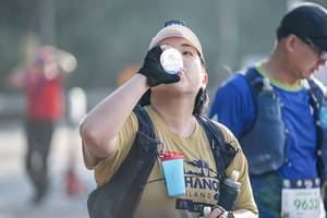 BIB: 500, 9633, 
                            <button type="button" onclick="openModal(22602831)" class="btn btn-primary btn-sm float-right btn-popup" data-toggle="modal" data-target=".modal-high-quality">
                        <i class="fas fa-shopping-cart"></i> Add to Cart
                    </button>
                                            <button type="button" onclick="isThisMe(22602831, true)" class="btn btn-success btn-sm float-right btn-popup btn-isme hidden" data-toggle="tooltip" data-placement="bottom" title="นี่คือรูปของคุณใช่ไหม คลิกที่นี่เพื่อเอาเข้าอัลบั้ม">
                        <i class="fas fa-plus"></i> Add to album
                    </button>
                    <button type="button" onclick="isThisMe(22602831, false)" class="btn btn-warning btn-sm float-right btn-popup btn-isnotme hidden">
                        <i class="fas fa-ban"></i> Remove from album
                    </button>