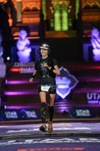 BIB: 510, 9154
                            <button type="button" onclick="openModal(22506936)" class="btn btn-primary btn-sm float-right btn-popup" data-toggle="modal" data-target=".modal-high-quality">
                        <i class="fas fa-shopping-cart"></i> Add to Cart
                    </button>
                                            <button type="button" onclick="isThisMe(22506936, true)" class="btn btn-success btn-sm float-right btn-popup btn-isme hidden" data-toggle="tooltip" data-placement="bottom" title="นี่คือรูปของคุณใช่ไหม คลิกที่นี่เพื่อเอาเข้าอัลบั้ม">
                        <i class="fas fa-plus"></i> Add to album
                    </button>
                    <button type="button" onclick="isThisMe(22506936, false)" class="btn btn-warning btn-sm float-right btn-popup btn-isnotme hidden">
                        <i class="fas fa-ban"></i> Remove from album
                    </button>