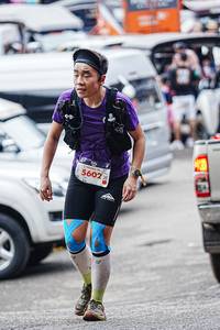 BIB: 5602, 166
                            <button type="button" onclick="openModal(22622388)" class="btn btn-primary btn-sm float-right btn-popup" data-toggle="modal" data-target=".modal-high-quality">
                        <i class="fas fa-shopping-cart"></i> Add to Cart
                    </button>
                                            <button type="button" onclick="isThisMe(22622388, true)" class="btn btn-success btn-sm float-right btn-popup btn-isme hidden" data-toggle="tooltip" data-placement="bottom" title="นี่คือรูปของคุณใช่ไหม คลิกที่นี่เพื่อเอาเข้าอัลบั้ม">
                        <i class="fas fa-plus"></i> Add to album
                    </button>
                    <button type="button" onclick="isThisMe(22622388, false)" class="btn btn-warning btn-sm float-right btn-popup btn-isnotme hidden">
                        <i class="fas fa-ban"></i> Remove from album
                    </button>